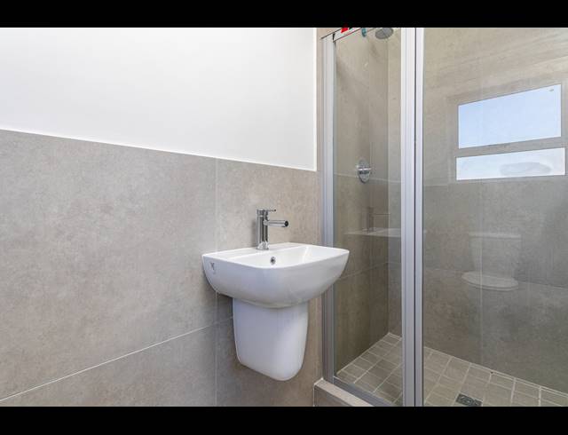 3 BEDROOM APARTMENT TO LET IN SUNNINGDALE
